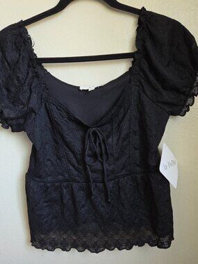 Black lace cropped top